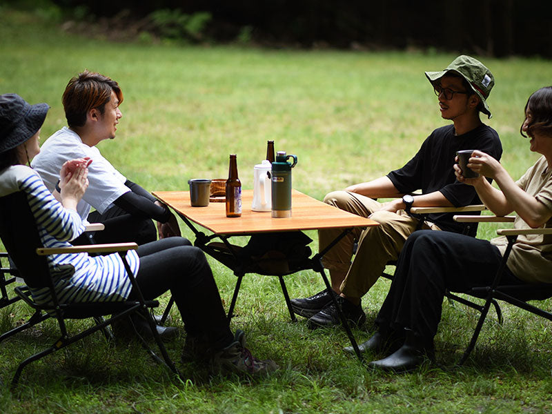 Kyanary Table